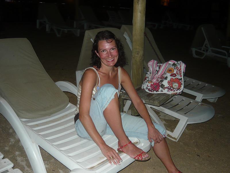 P1000239.JPG - Evening at beach