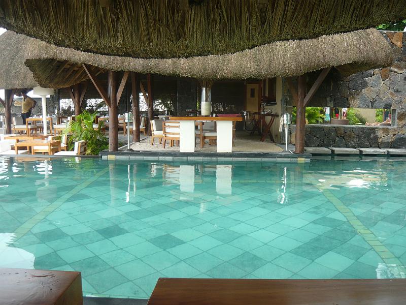 P1000250.JPG - Bar view at Senses restaurant