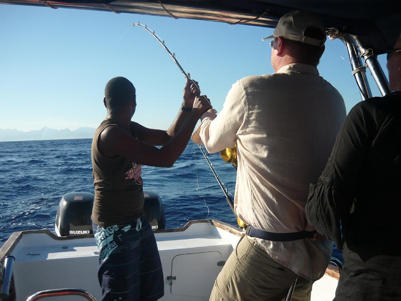 P1000323.JPG - Stefan just got lucky to get a 50 kg Marlin on the line...unluckily the Merlin jumped his way out and 5 meters from the boat he found his freedom...Anyway, we had him, just some technical problems...(:-