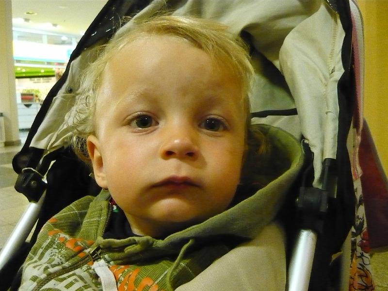 P1000448.JPG - Arrived at Munich airport